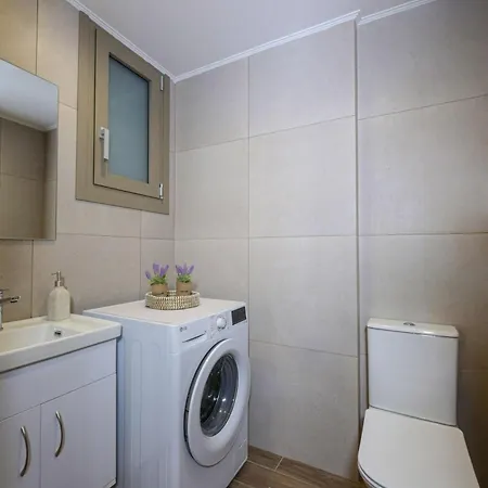 Apartment Galanthus Loft 4 *