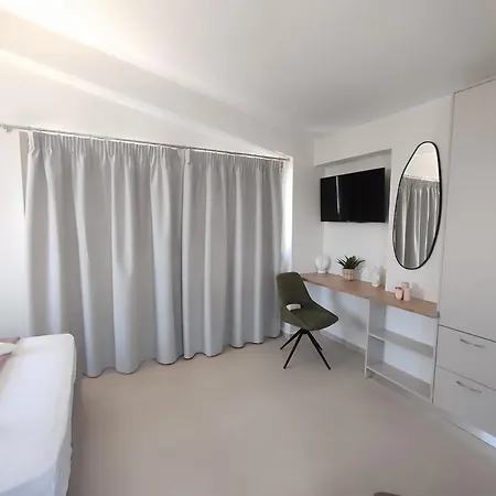 Galanthus Loft 4